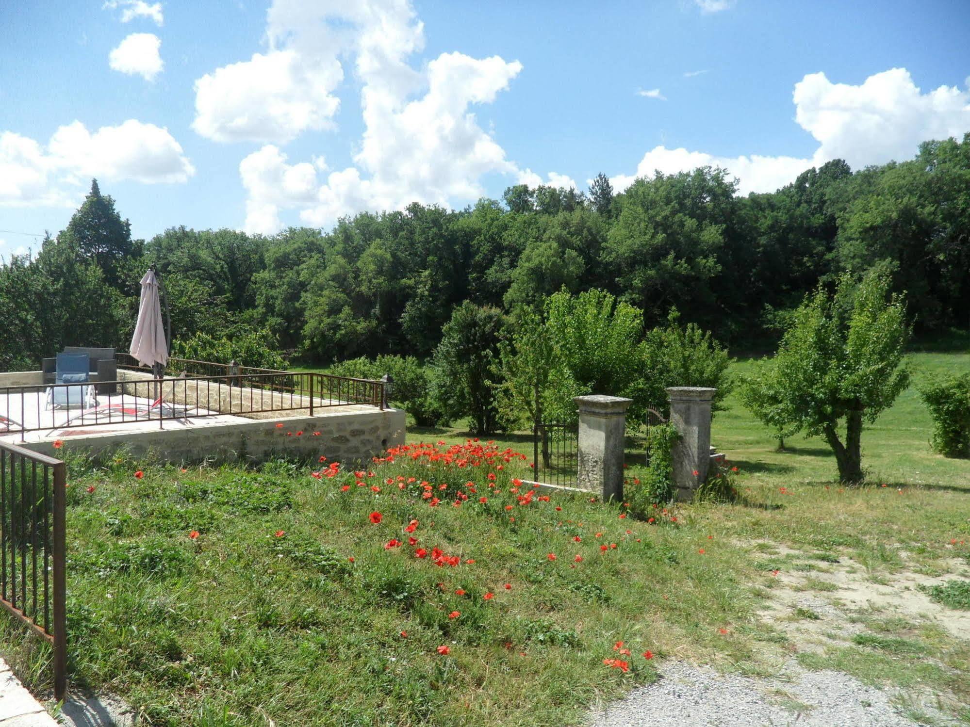 Les Anes De Forcalquier Hotel Buitenkant foto